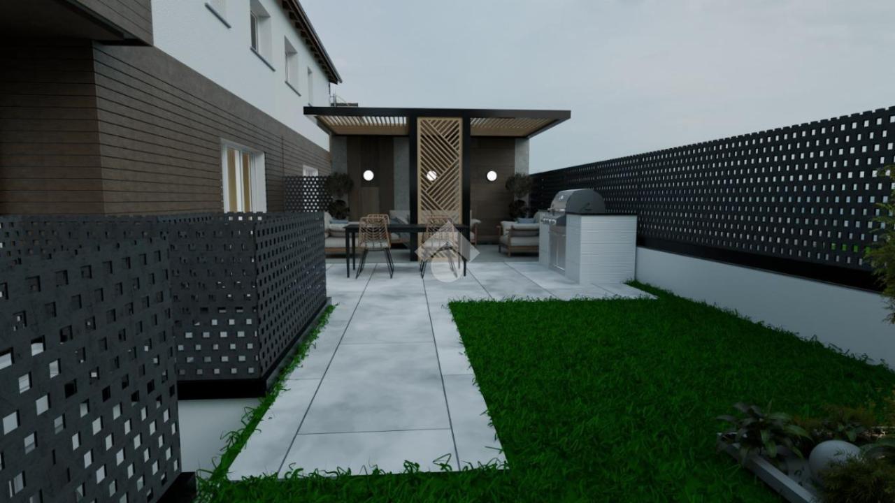 casa indipendente in vendita a Monza