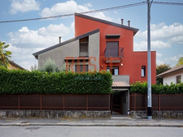 appartamento in vendita a Monza