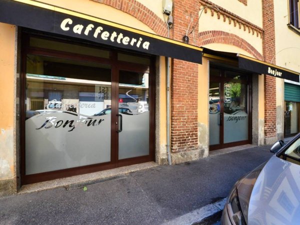 negozio in vendita a Monza