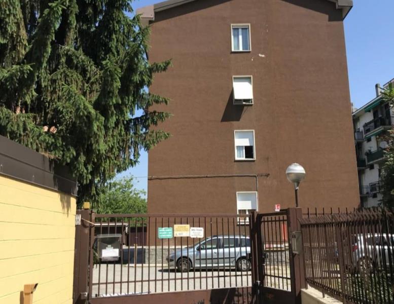 box auto in vendita a Monza