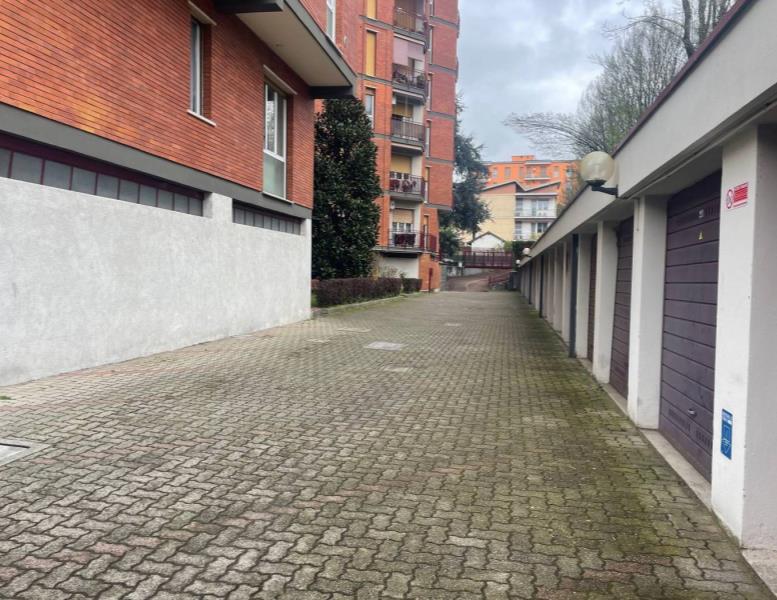 box auto in vendita a Monza in zona Ospedale San Gerardo