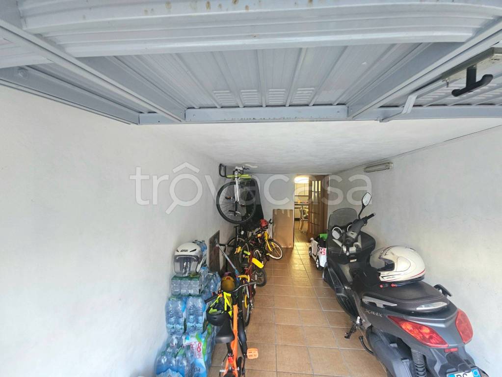box auto in vendita a Monza in zona Ospedale San Gerardo