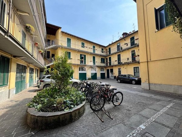 appartamento in vendita a Monza in zona Centro Storico