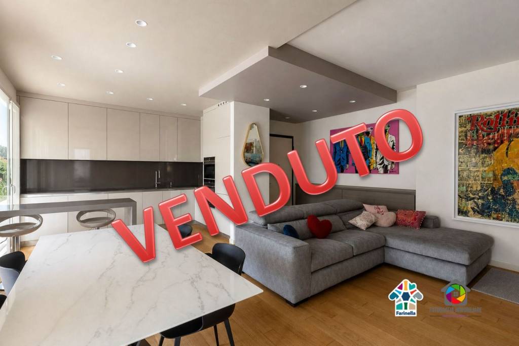 appartamento in vendita a Monza in zona Centro Storico