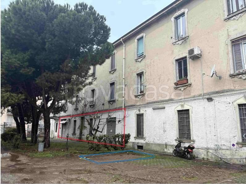 bivano in vendita a Monza
