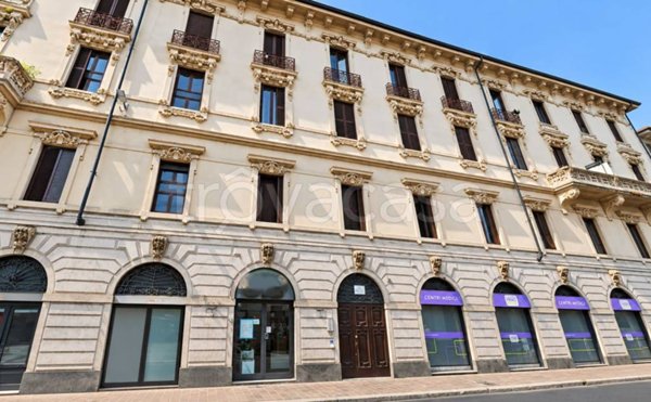 appartamento in vendita a Monza in zona Centro Storico