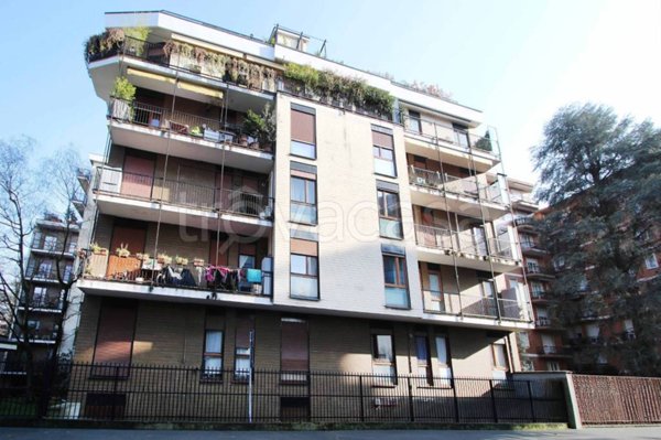 appartamento in vendita a Monza in zona Centro Storico