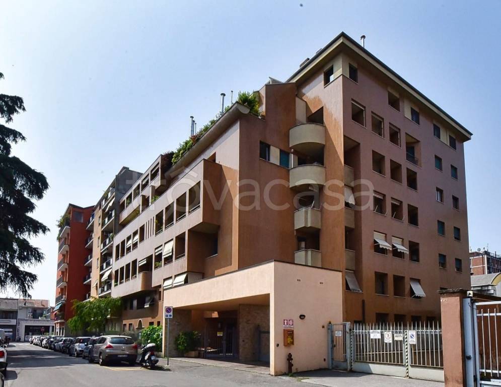 ufficio in vendita a Monza