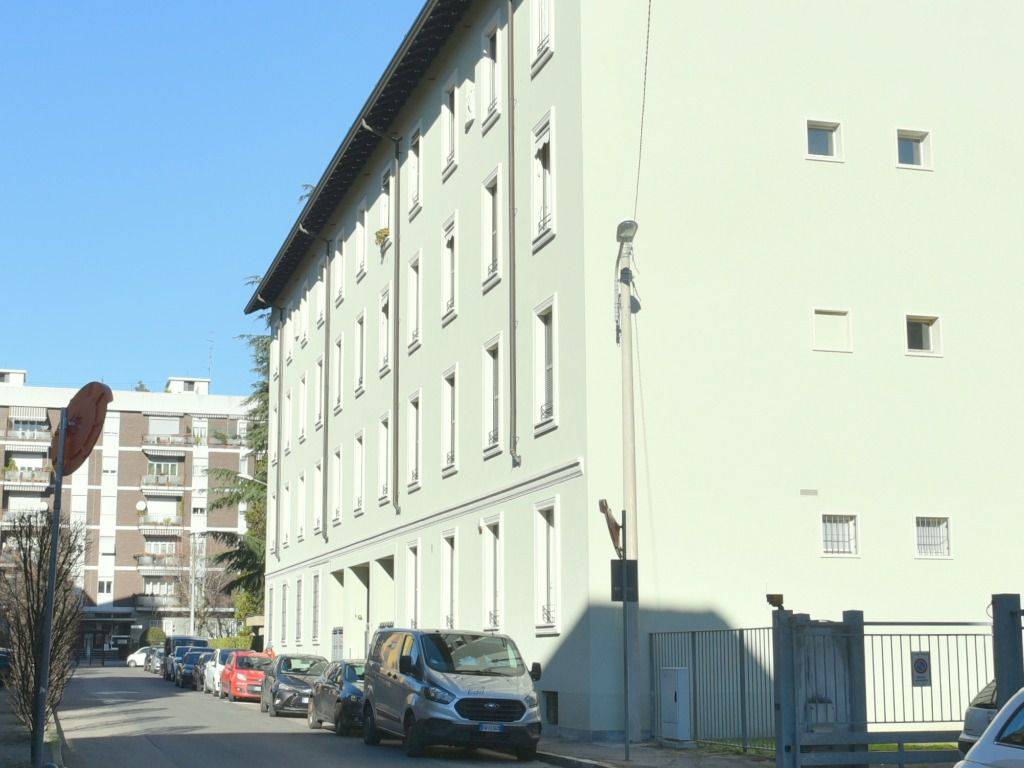 ufficio in vendita a Monza in zona Centro Storico