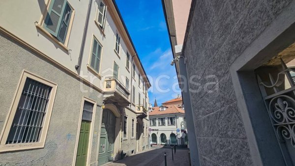 appartamento in vendita a Monza in zona Centro Storico