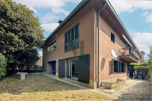 appartamento in vendita a Monza in zona Ospedale San Gerardo