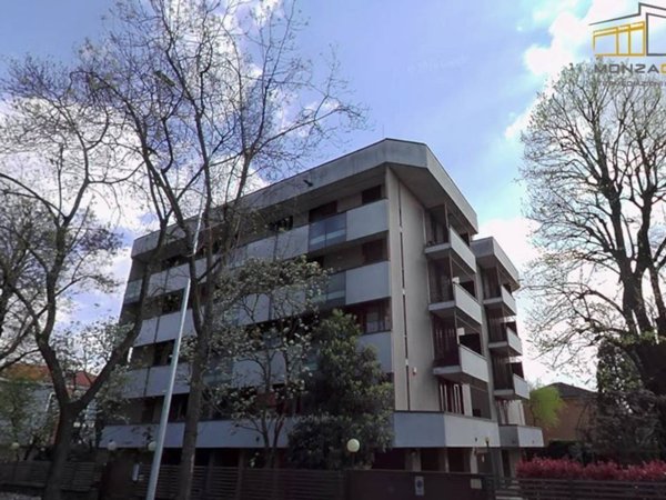 appartamento in vendita a Monza