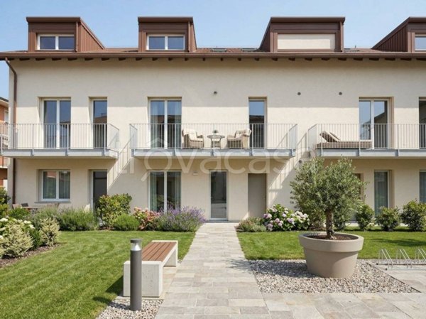 casa indipendente in vendita a Monza