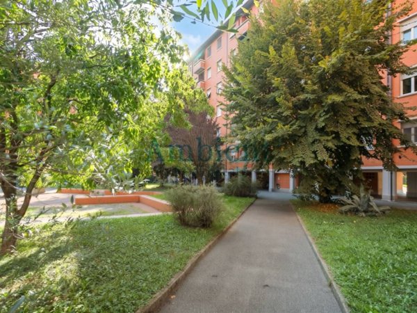 appartamento in vendita a Monza