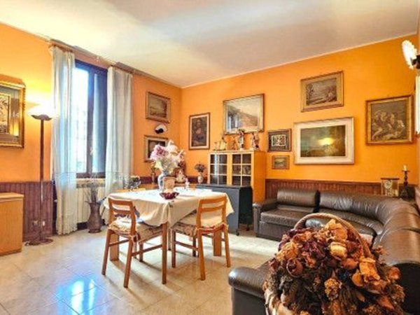 appartamento in vendita a Monza in zona Centro Storico