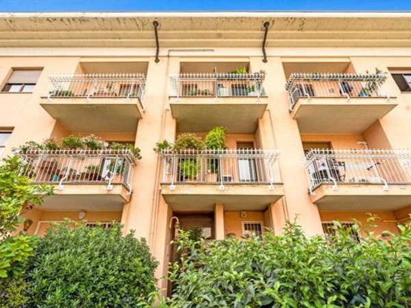 appartamento in vendita a Monza in zona Centro Storico