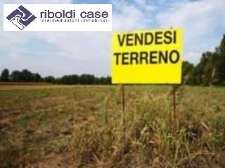terreno edificabile in vendita a Muggiò in zona Taccona
