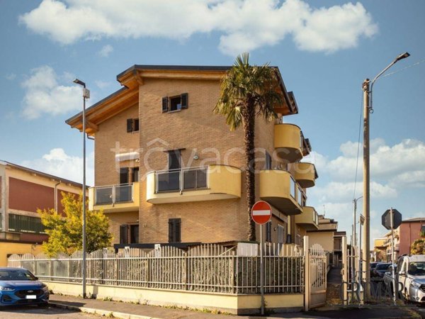 appartamento in vendita a Muggiò in zona Taccona