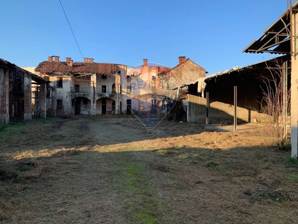 casale in vendita a Muggiò