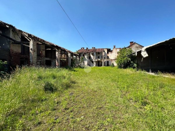 terreno agricolo in vendita a Muggiò in zona Taccona