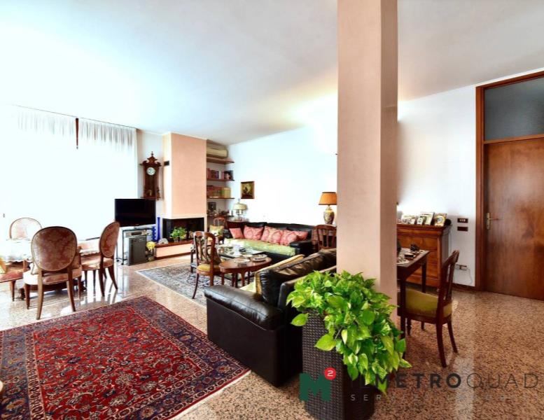 casa indipendente in vendita a Muggiò