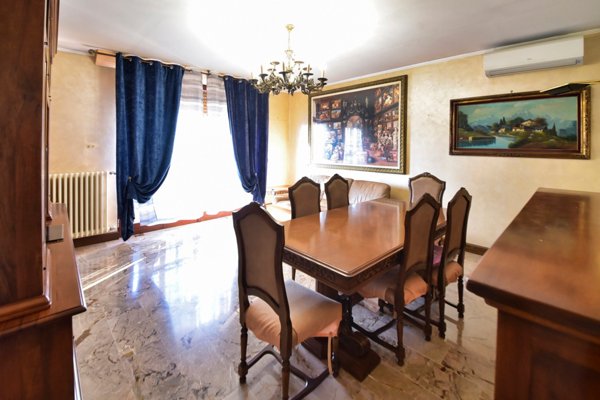 casa indipendente in vendita a Muggiò
