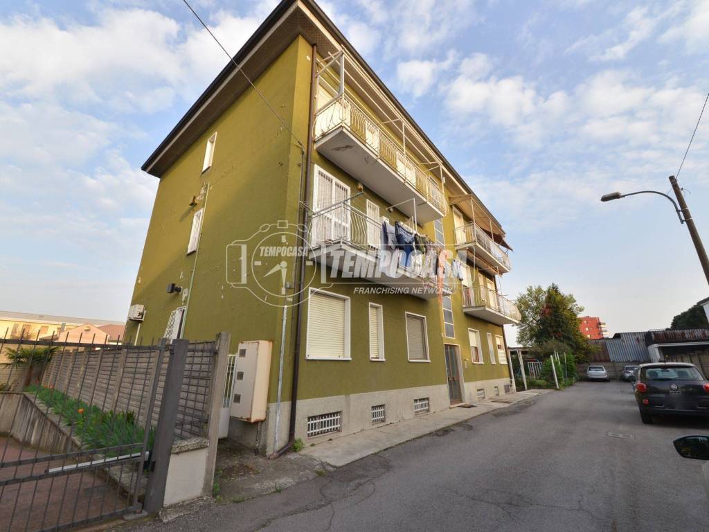 appartamento in vendita a Muggiò in zona Taccona