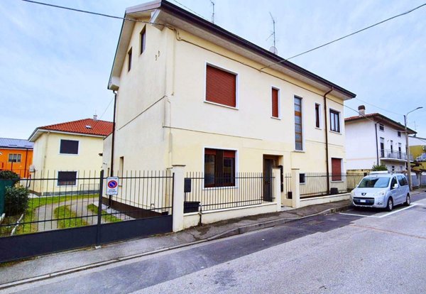 appartamento in vendita a Muggiò