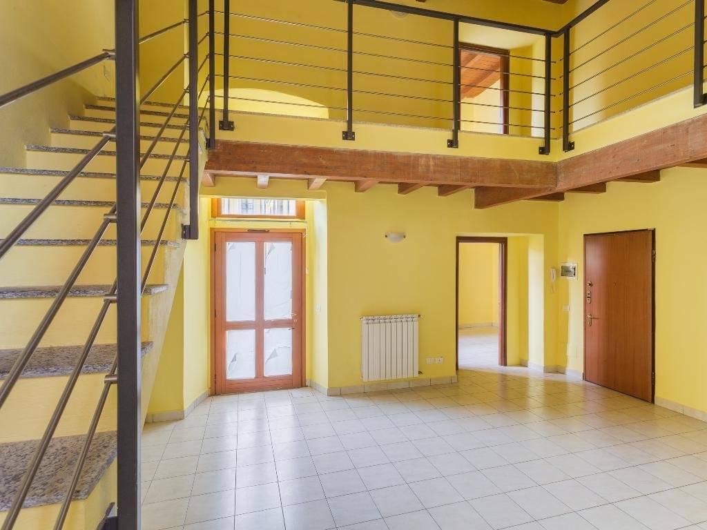 appartamento in vendita a Muggiò in zona Taccona