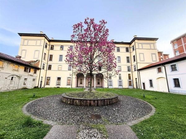 appartamento in vendita a Muggiò in zona Taccona