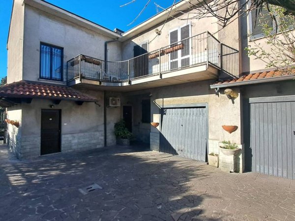 casa indipendente in vendita a Muggiò