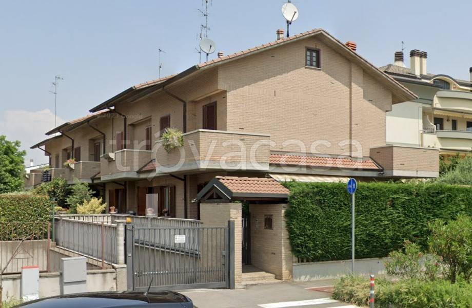 casa indipendente in vendita a Muggiò