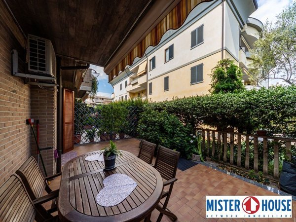 casa indipendente in vendita a Muggiò
