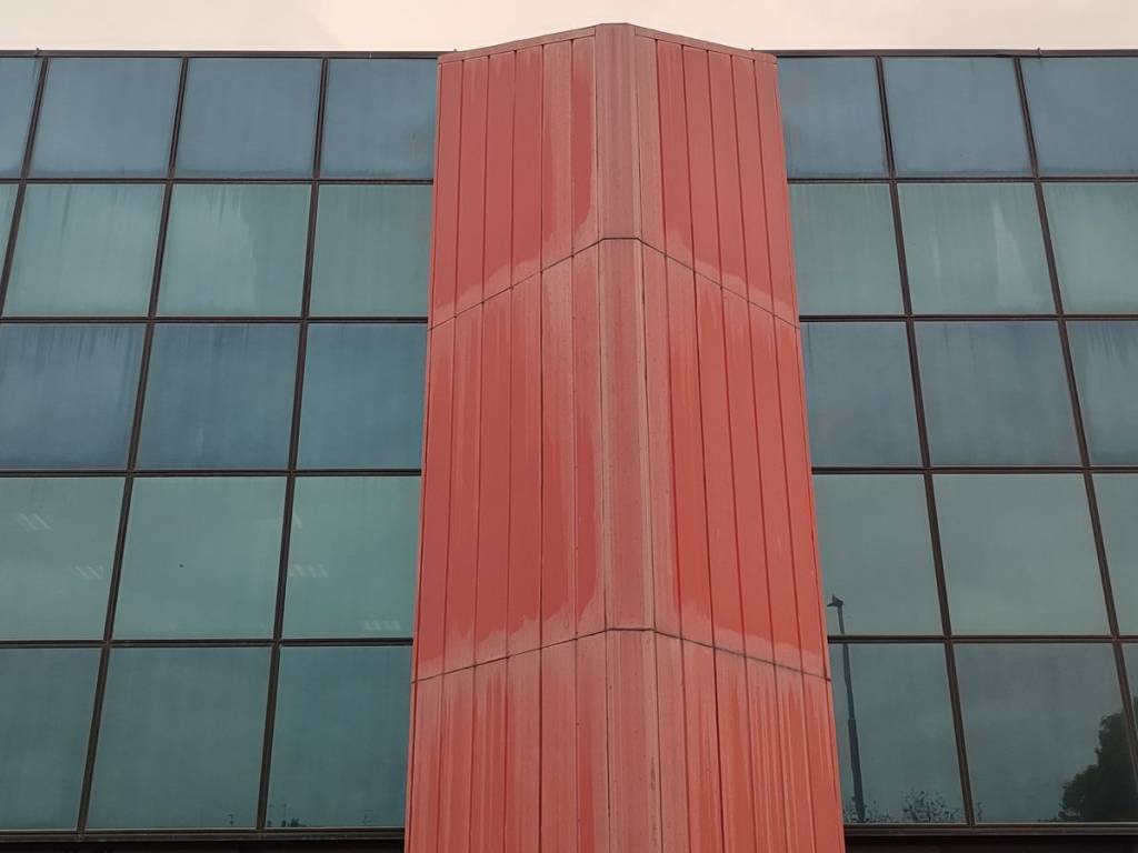 ufficio in vendita a Muggiò in zona Taccona