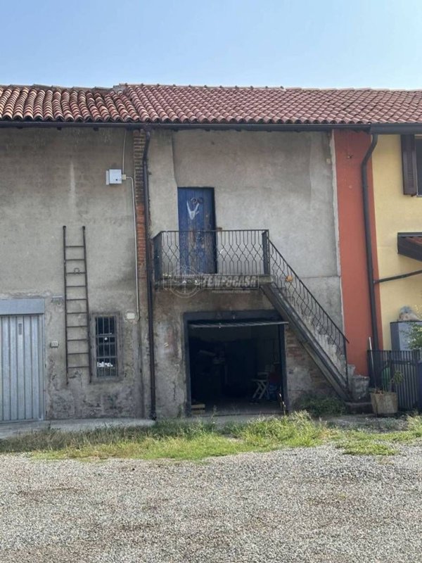 casale in vendita a Muggiò in zona Taccona