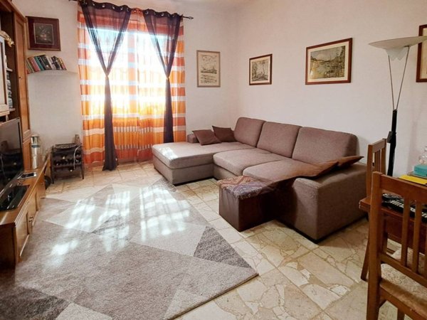casa indipendente in vendita a Muggiò