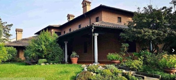 casa indipendente in vendita a Muggiò