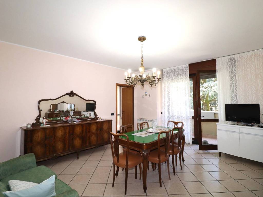 appartamento in vendita a Muggiò