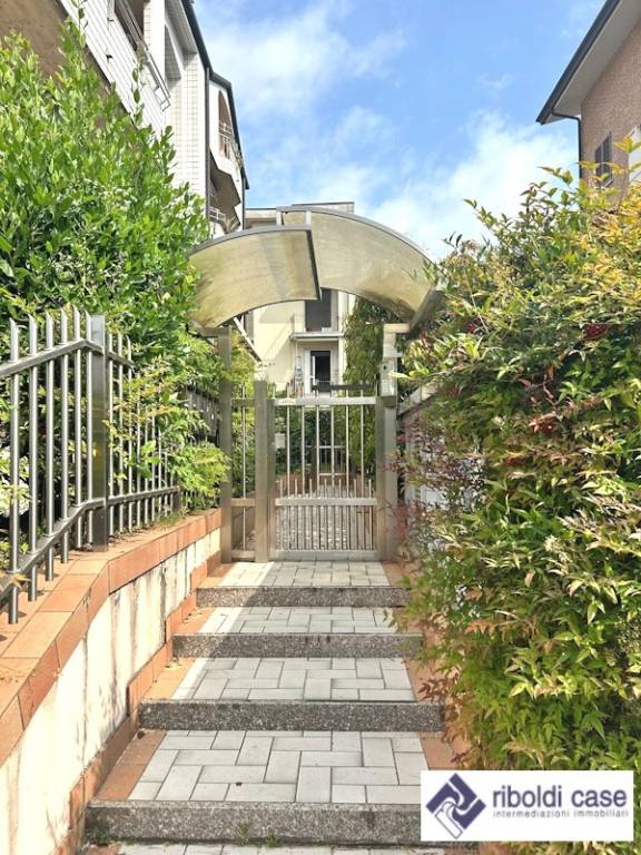 appartamento in vendita a Muggiò