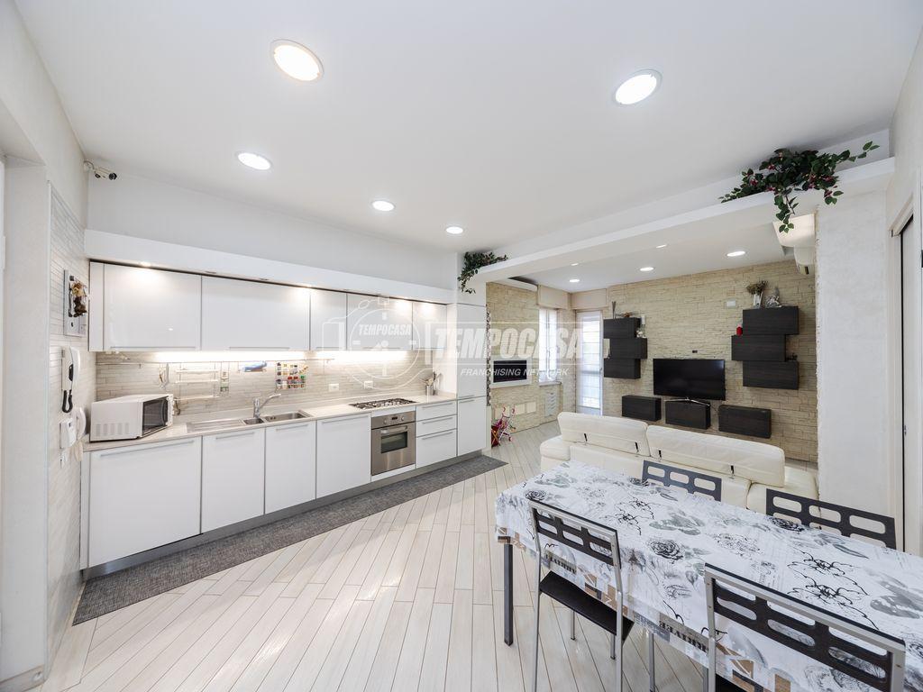 appartamento in vendita a Muggiò