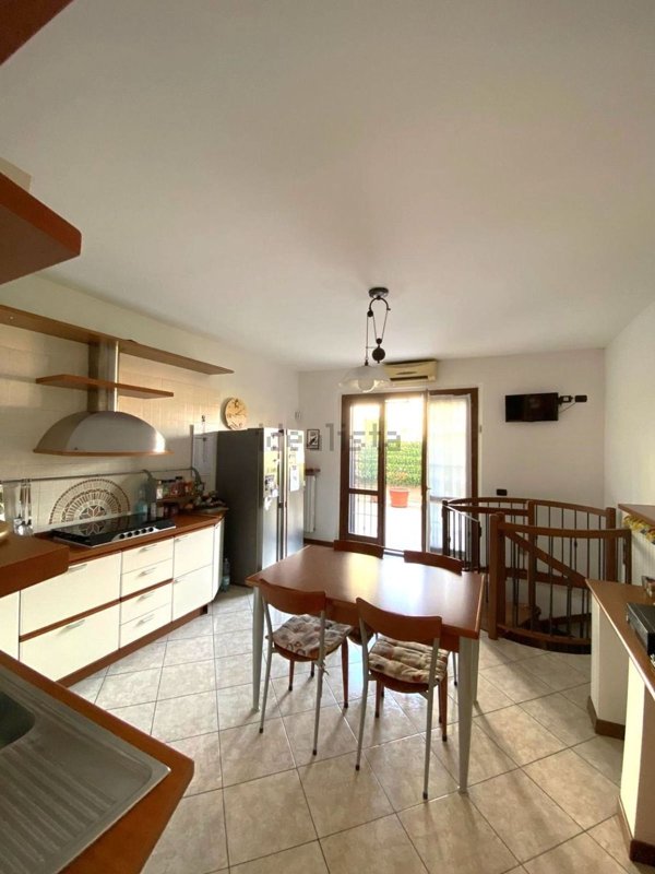 appartamento in vendita a Muggiò