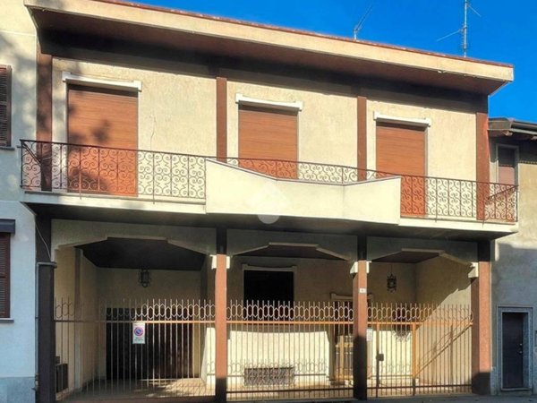 casa indipendente in vendita a Muggiò