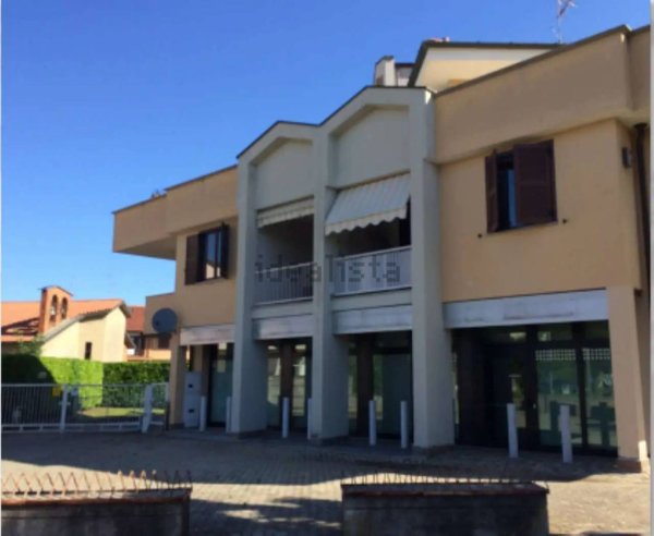ufficio in vendita a Muggiò