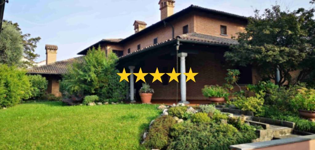 casa indipendente in vendita a Muggiò
