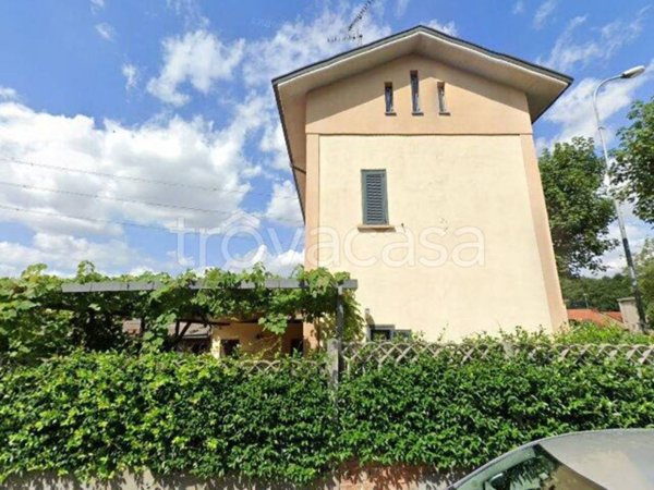 casa indipendente in vendita a Muggiò