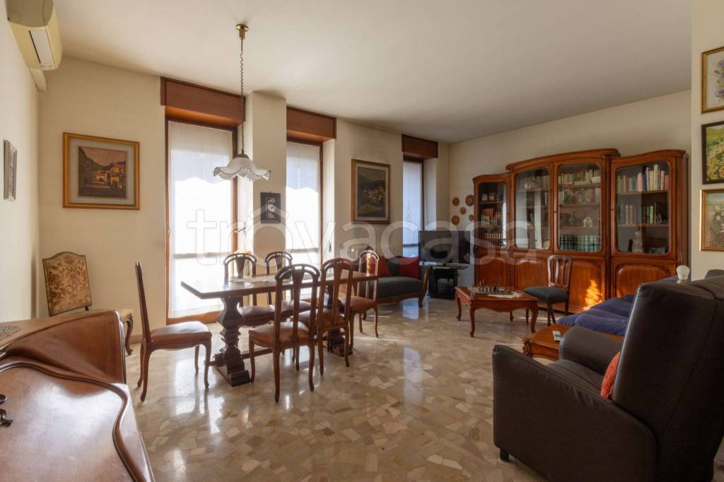 appartamento in vendita a Muggiò