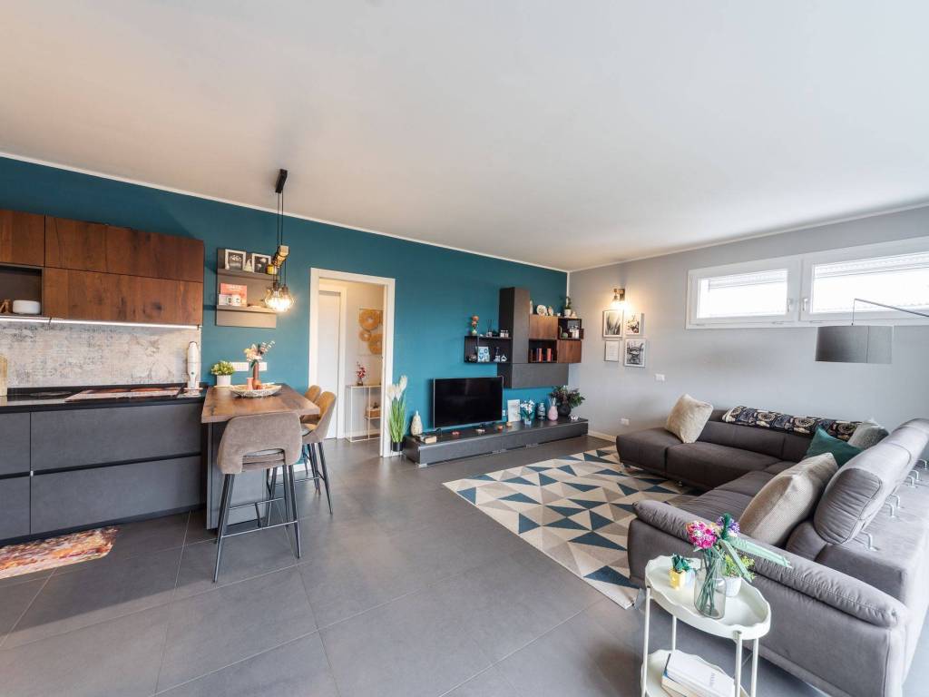 appartamento in vendita a Muggiò in zona Taccona