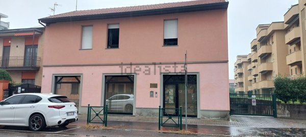 ufficio in vendita a Muggiò