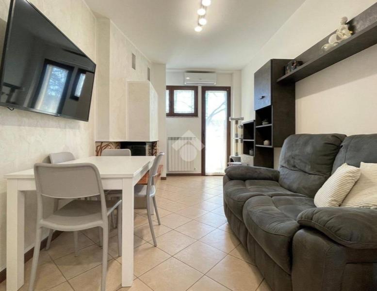 appartamento in vendita a Muggiò in zona Taccona