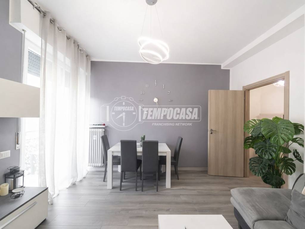 appartamento in vendita a Muggiò in zona Taccona